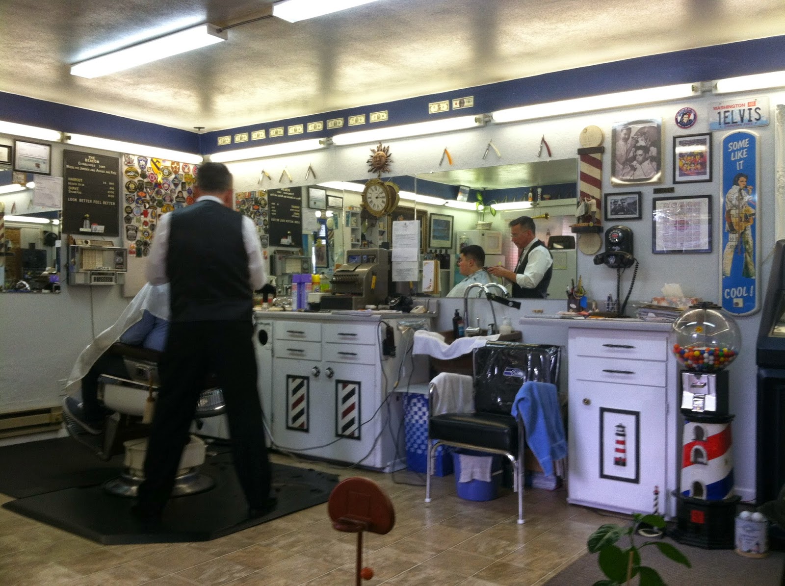 Lakewood Living Tri Lake Treasures Beacon Barber shop on Steilacoom Blvd